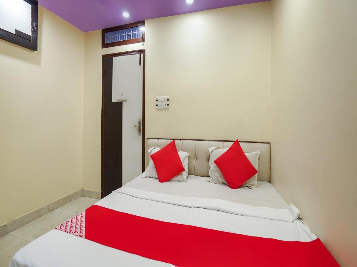 Oyo 75627 New Ankit Guest House Varanasi Exterior foto