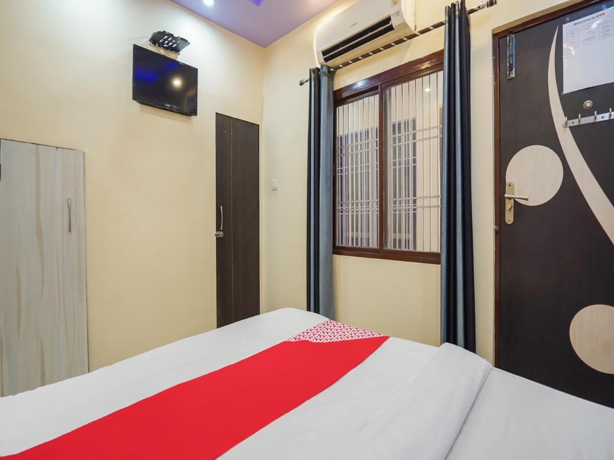Oyo 75627 New Ankit Guest House Varanasi Exterior foto